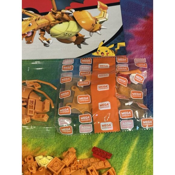 mega construx pokemon Charizard (extra‎ loose & Sealed Pieces) 90% Complete - Picture 4 of 7